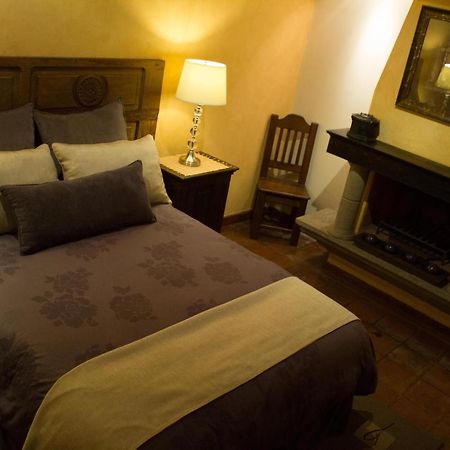 La Casa De Don Pedro Hotel Antigua Стая снимка